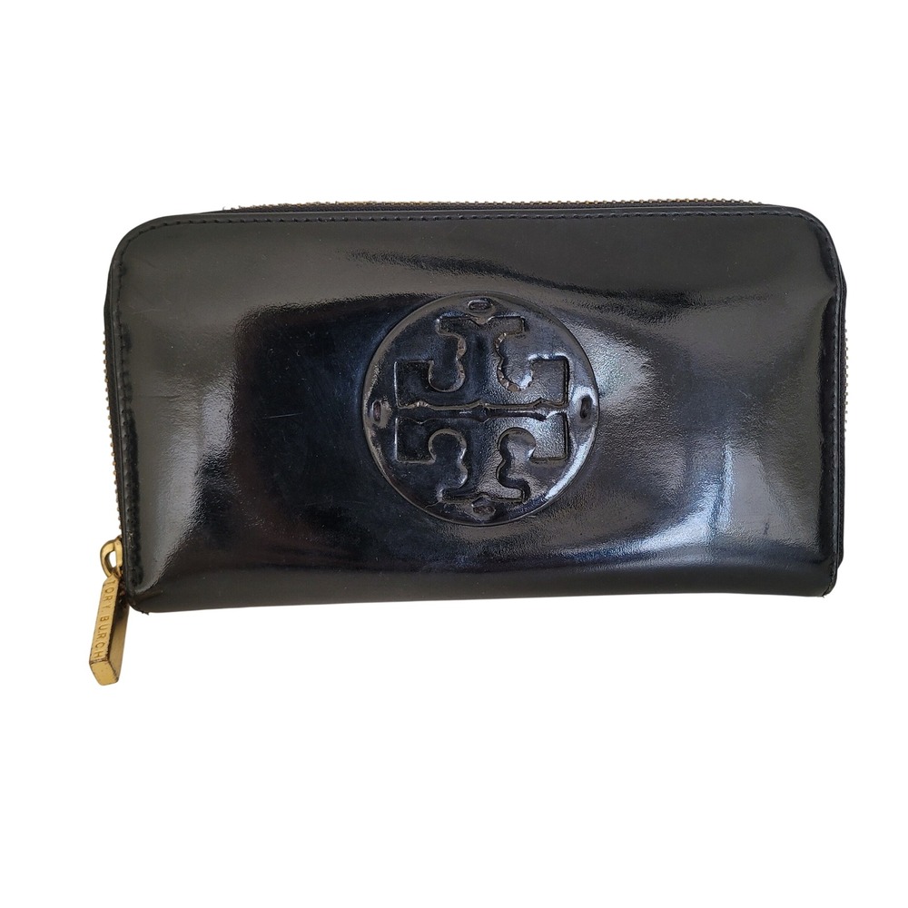 Tory Burch Black Patent Leather Zip Around Wallet Embossed Logo Gold Hardware